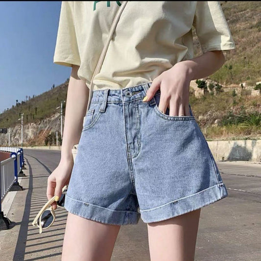 Womens Loose Black Slim Denim Shorts